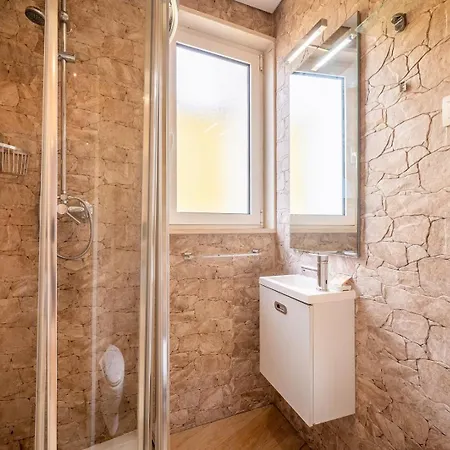 Guestready - Cosy Flat With Seaview In Alfama شقة